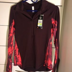 UNDER ARMOUR NWT Long sleeve quarter zip pullover